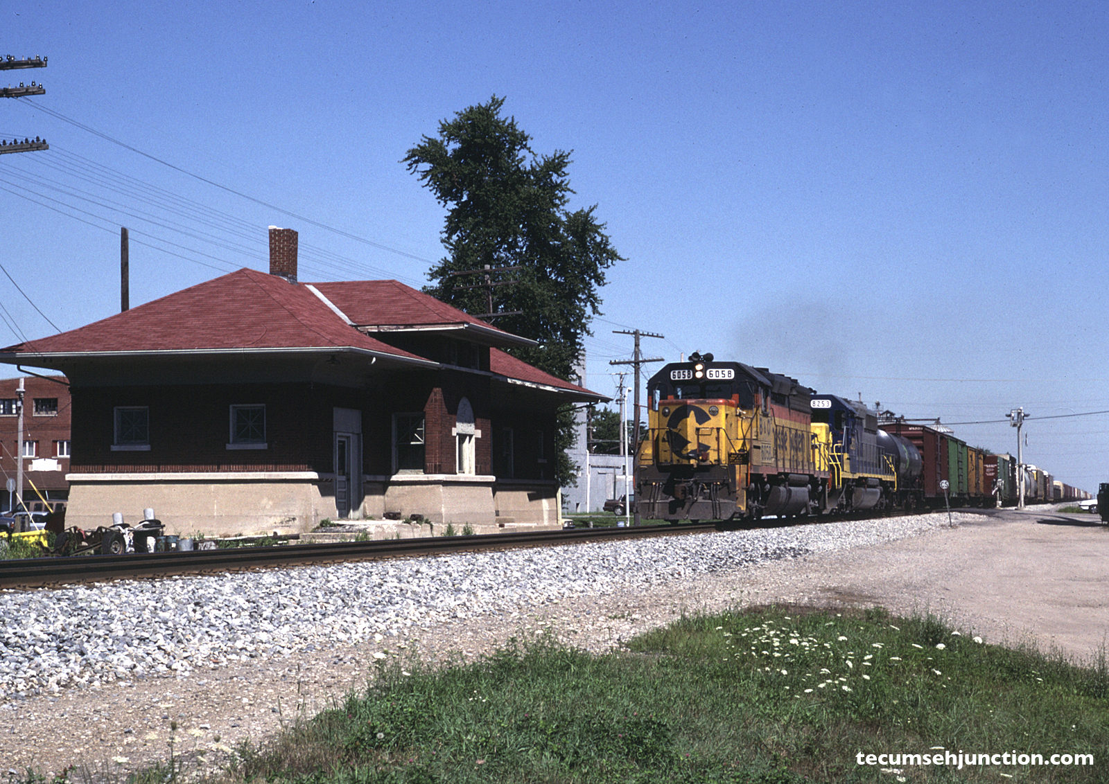 B&O 6058 leads a westbound train at Nappanee, IN